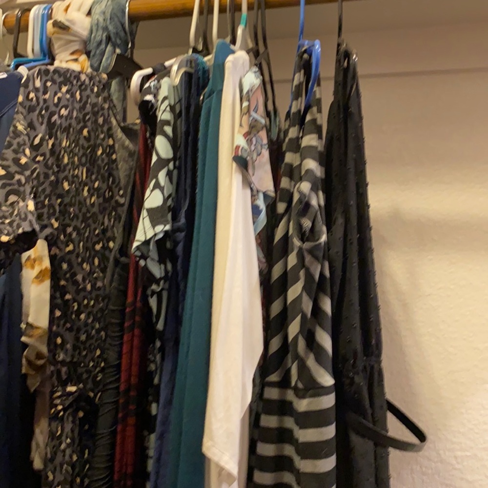 Lot of women’s clothing for work or casual L-XL